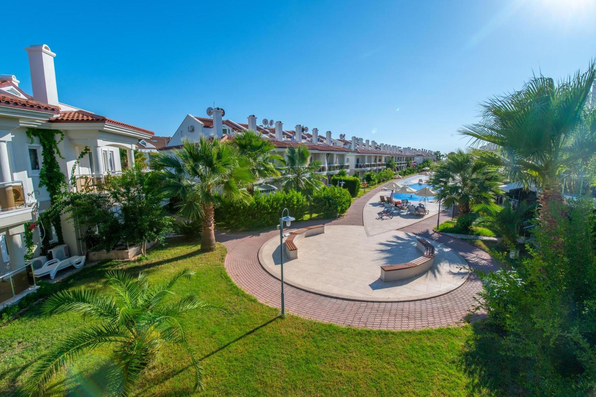 Sunset Beach Villas And Apartments Fethiye Exterior photo