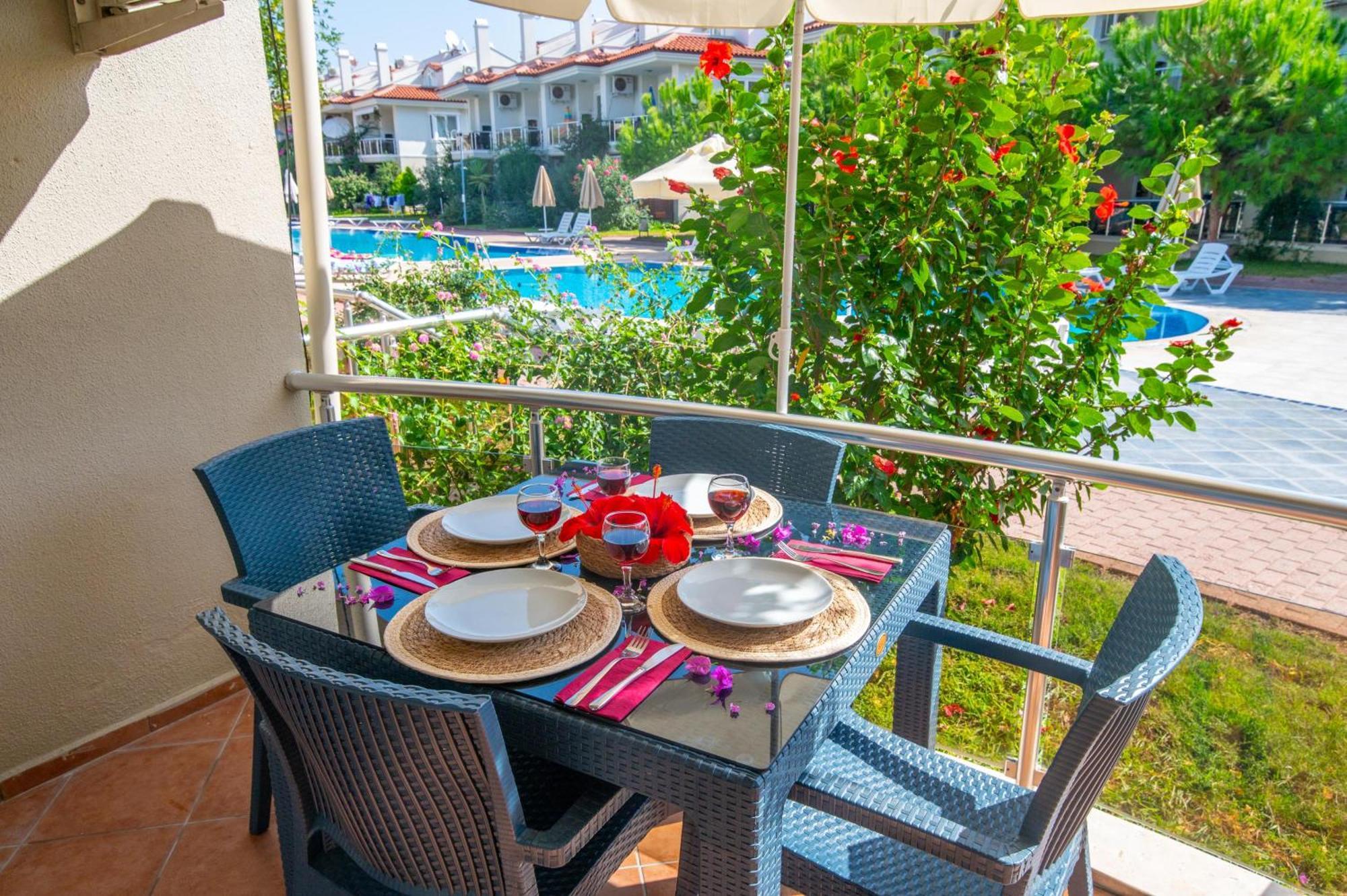 Sunset Beach Villas And Apartments Fethiye Exterior photo