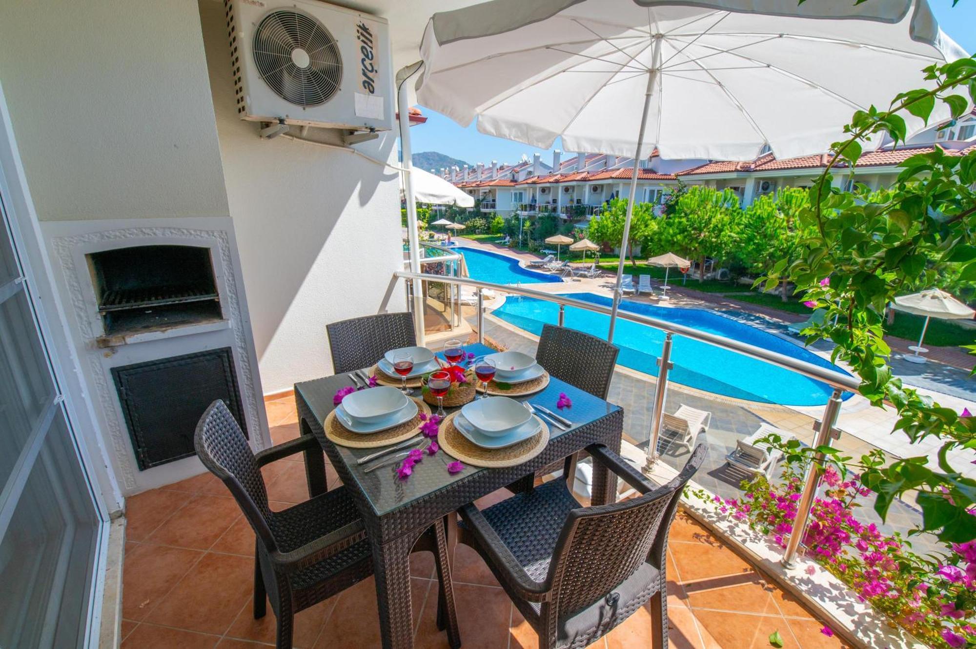 Sunset Beach Villas And Apartments Fethiye Exterior photo