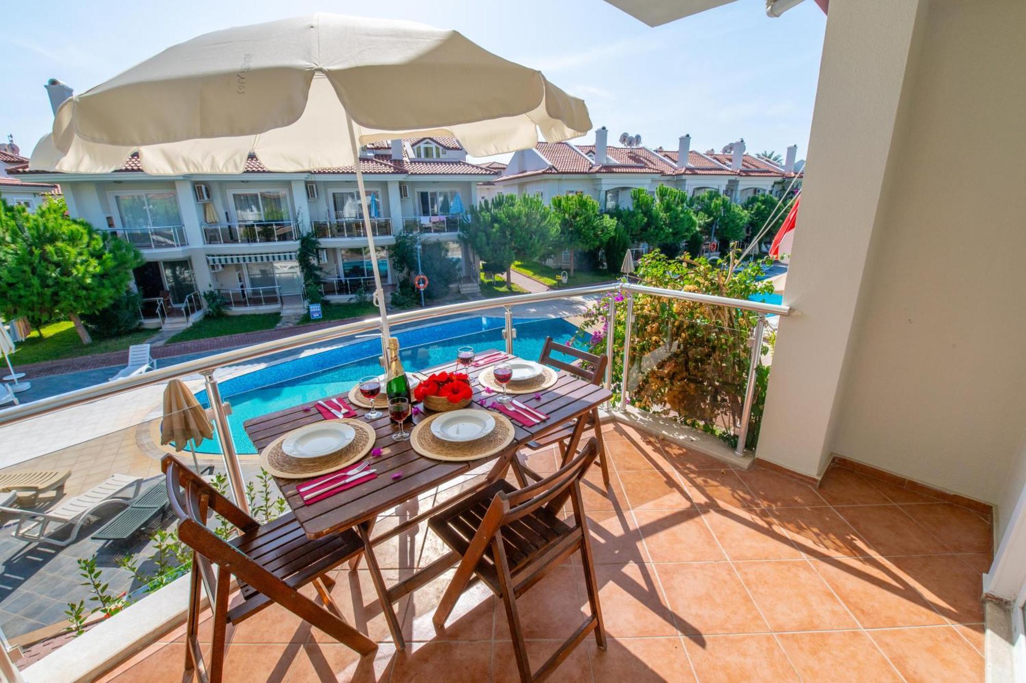 Sunset Beach Villas And Apartments Fethiye Exterior photo