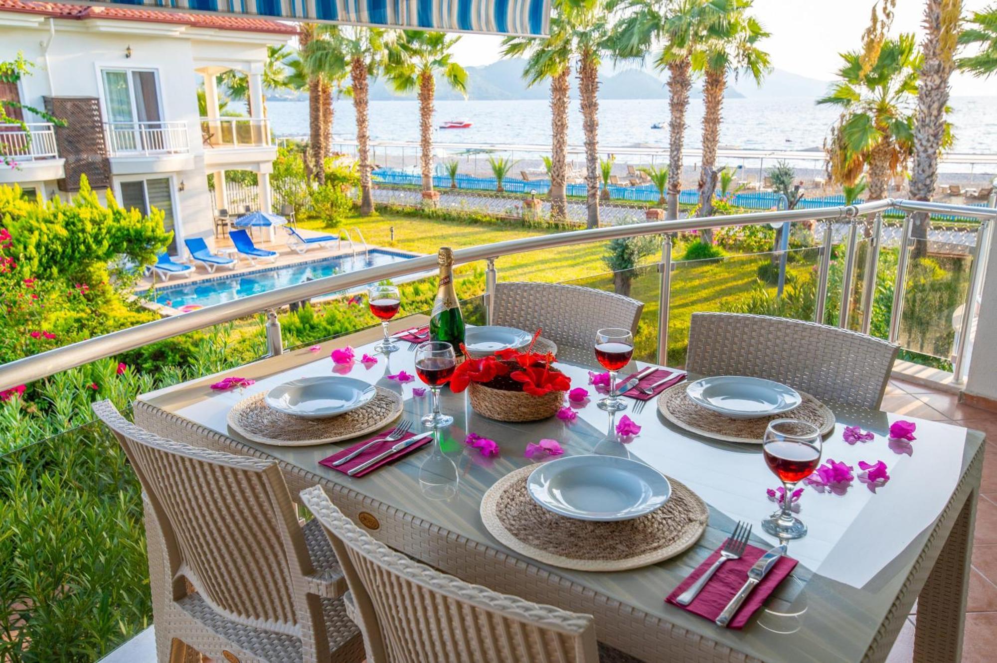 Sunset Beach Villas And Apartments Fethiye Exterior photo