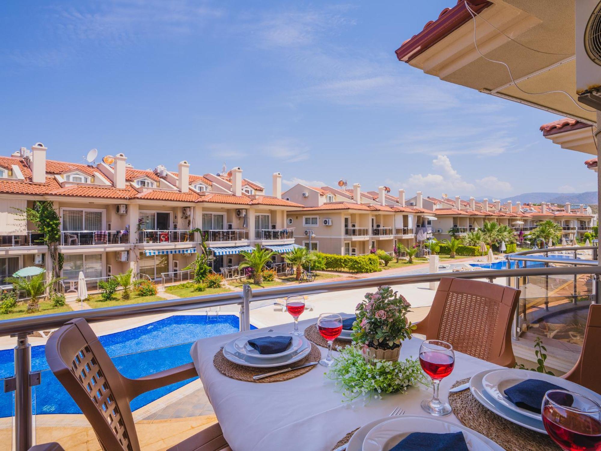 Sunset Beach Villas And Apartments Fethiye Exterior photo